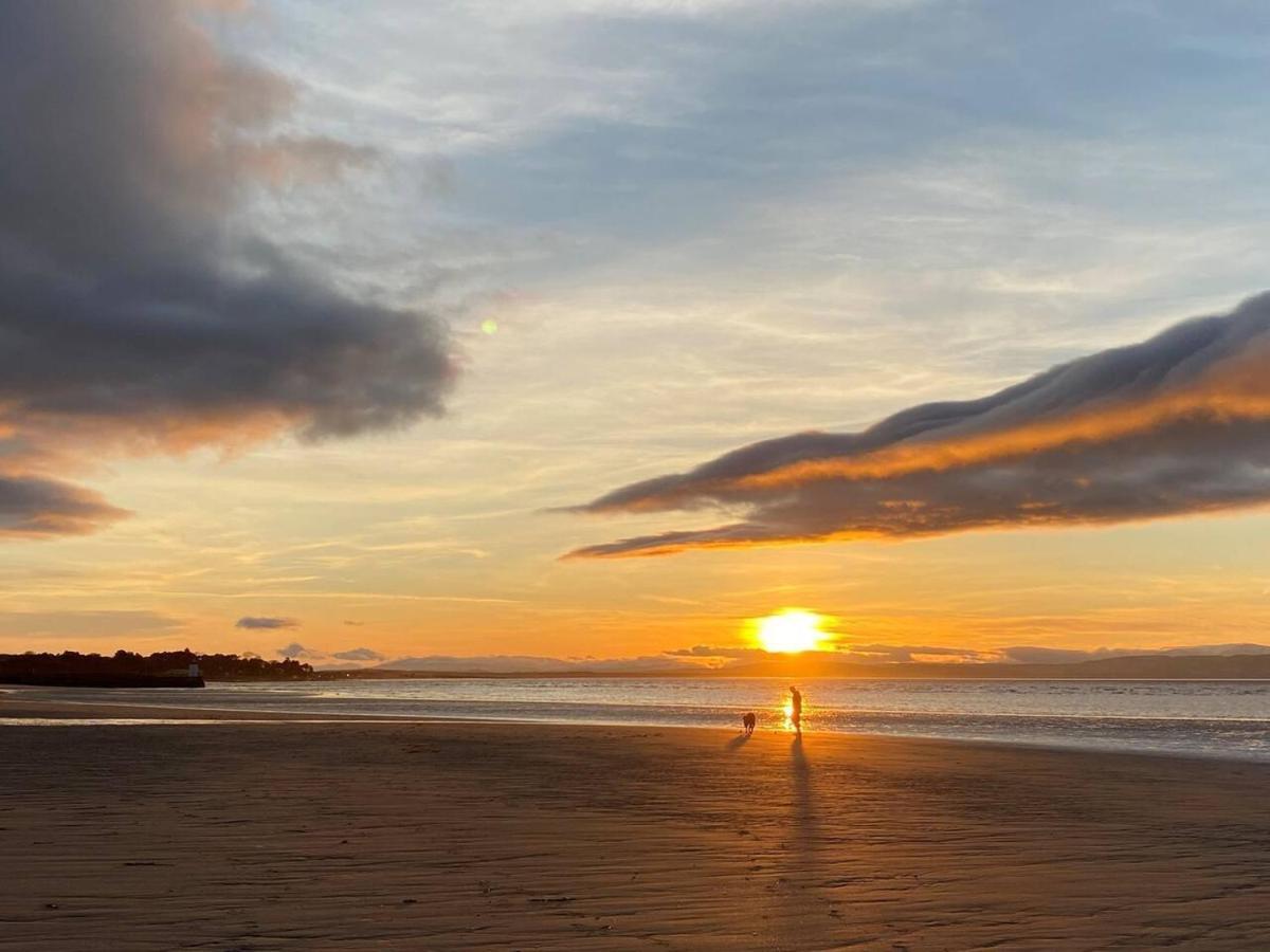 Luxury Apartment Near The Beach In Nairn Scotland Екстер'єр фото